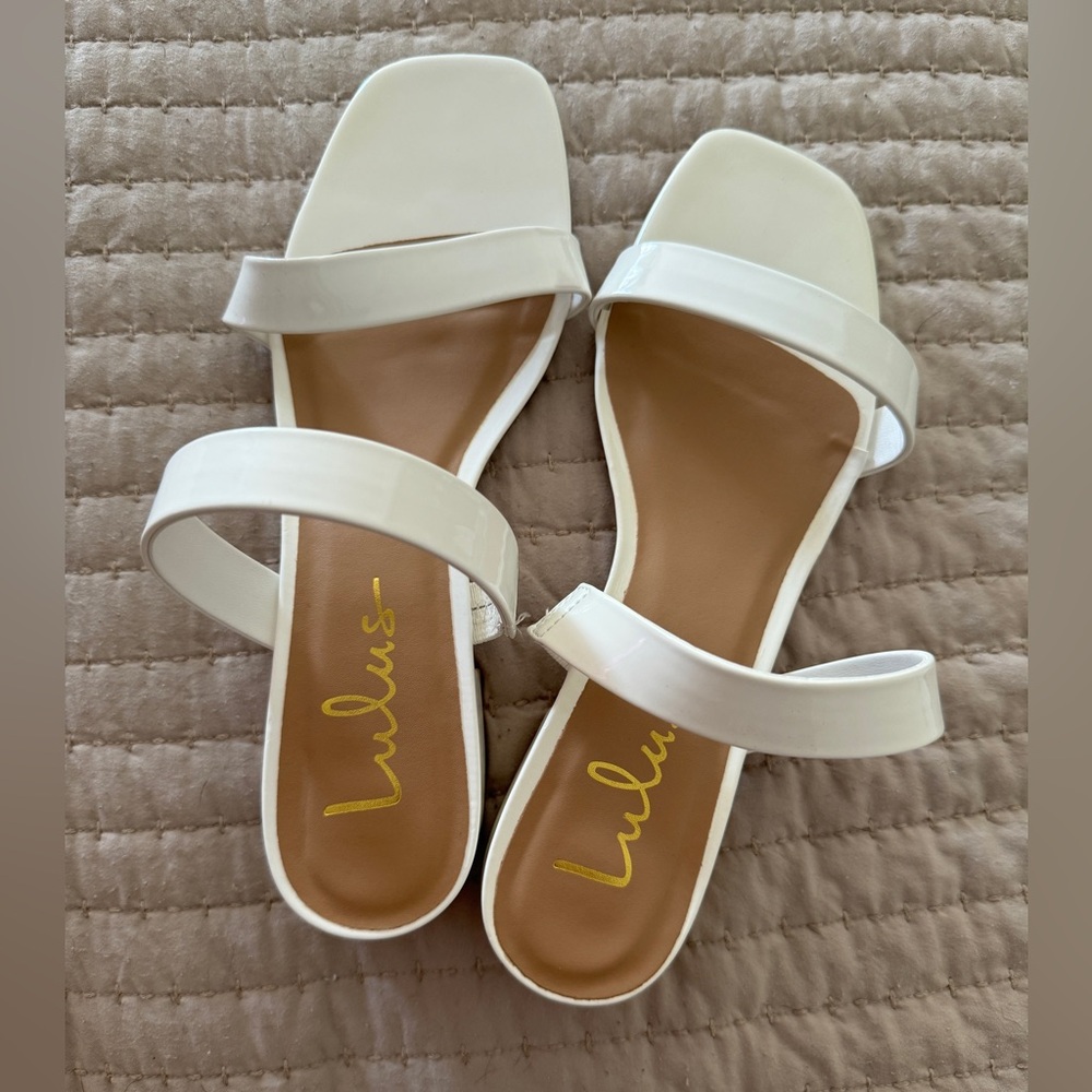Lulus white sandals